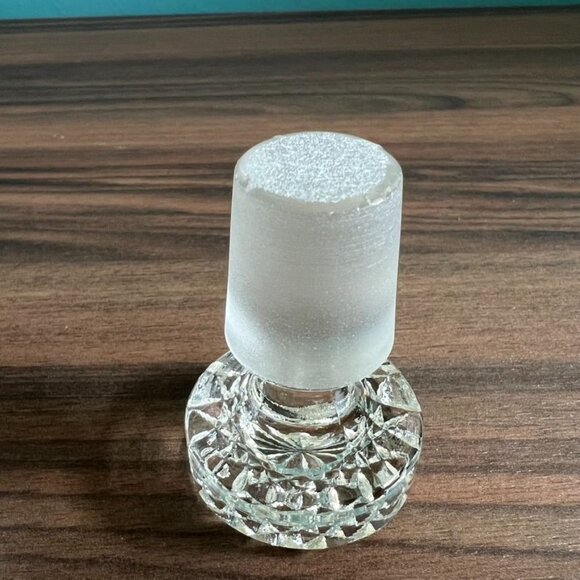 Antique 1915 Perfume Bottle Decanter Cut & Etched Glass Martec Mekee Brothers - Picture 13 of 16